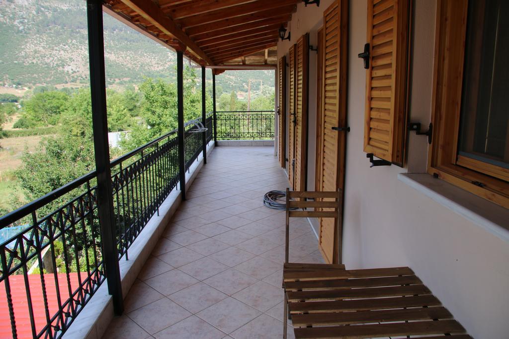 Cave Apartments Ioannina Room photo